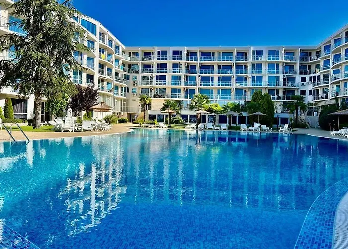 Sunset Atlantis 公寓 布尔加斯